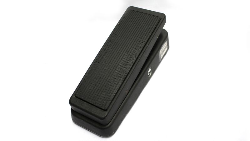 PEDAL-DE-GUITARRA-DUNLOP-WAH-WAH-CRY-BABY-GCB-95