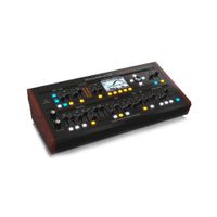 Módulo Sintetizador Behringer Deepmind 12 Desktop 12 Vozes