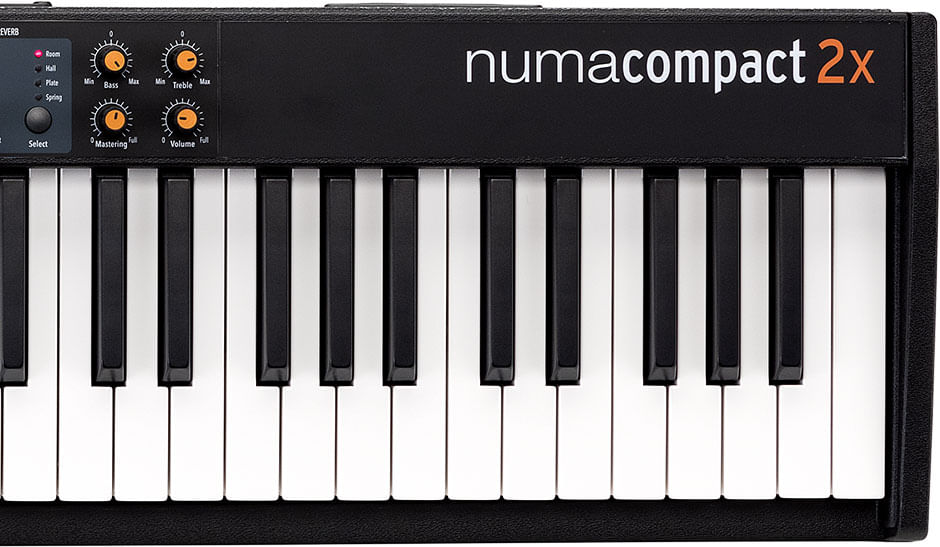 Studio Logic Numa Compact 2 | monsterdog.com.br