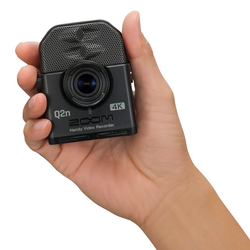 GRAVADOR-ZOOM-Q2N-4K-HANDY-RECORDER-BLACK-1