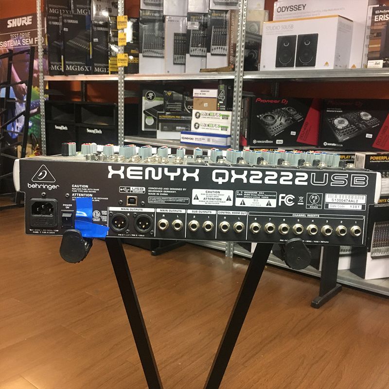 MESA-DE-SOM-BEHRINGER-QX2222-USB-USADO-1