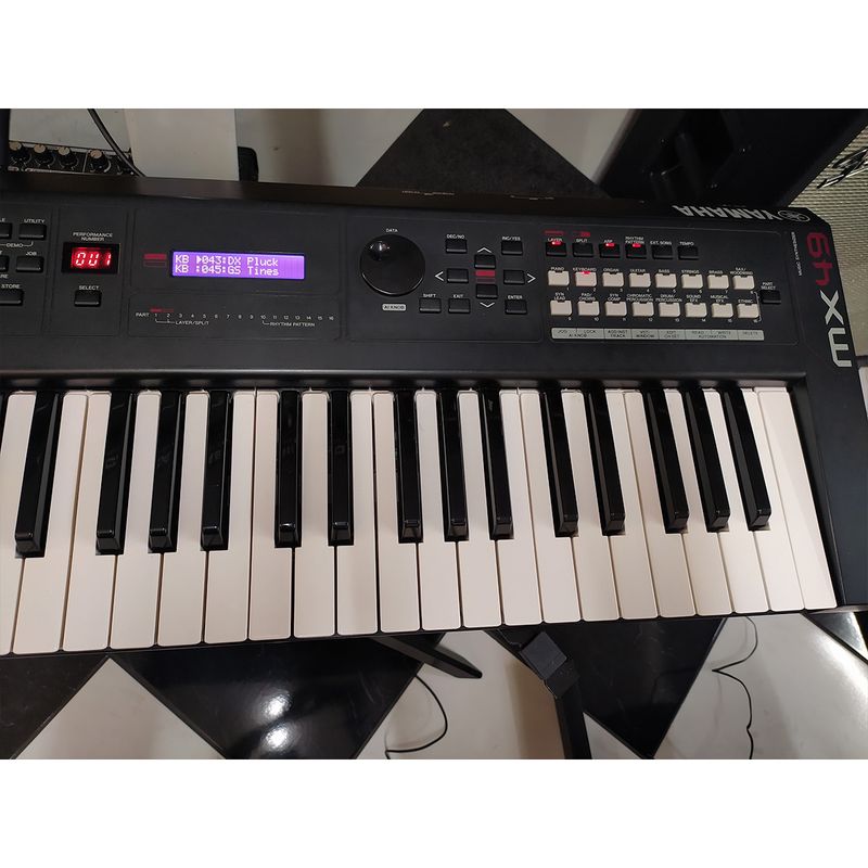 Teclado-Sintetizador-Yamaha-MX49-Usado-5