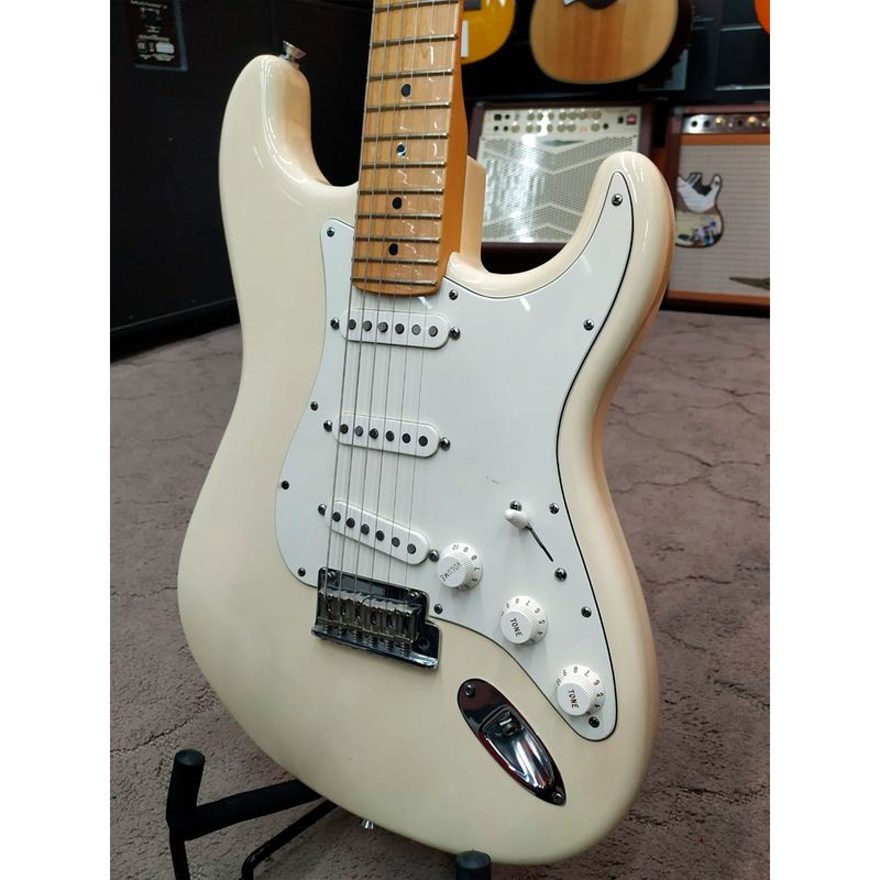 GUITARRA-FENDER-STRATO-AMERICAN-STANDARD-OLIMPIC-WHITE-USADO-4