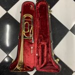 Trombone-Yamaha-Ysl882or-Made-In-Japan-Show-Room-