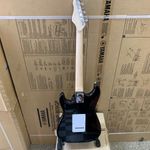 Giannini-G-100-Black-com-escudo-White-Showroom-2