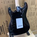 Giannini-G-100-Black-com-escudo-White-Showroom-1
