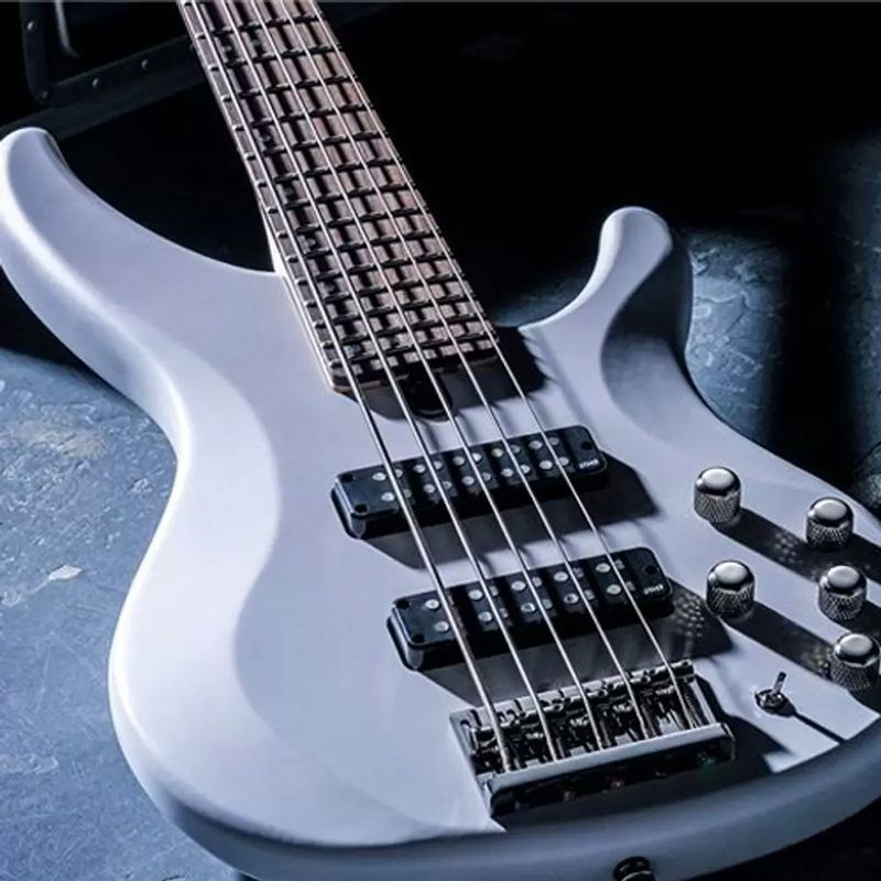 YAMAHA-TRBX305-3
