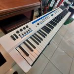 PIANO-CASIO-PX-5S-USADO-1