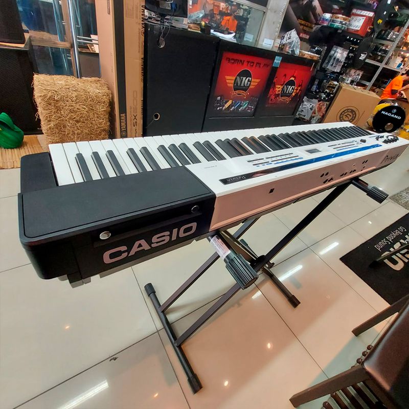 PIANO-CASIO-PX-5S-USADO