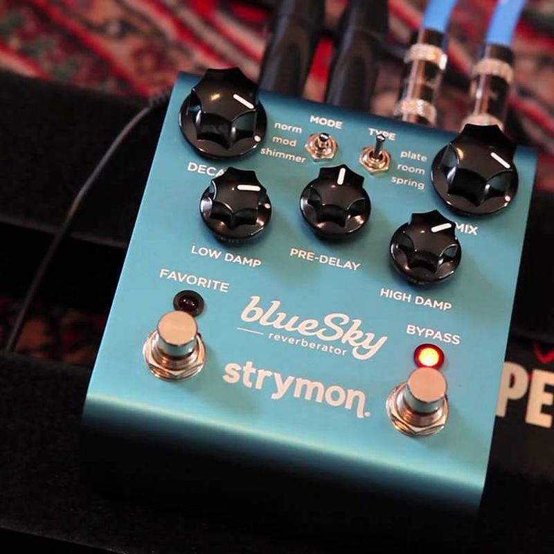 STRYMON-BLUESKY-REVERB-EFFECT-1