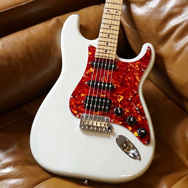GUITARRA-SUHR-CLASSIC-S01-LTD-0024-PAULOWNIA-WHITE-TRANSPARENTE-11