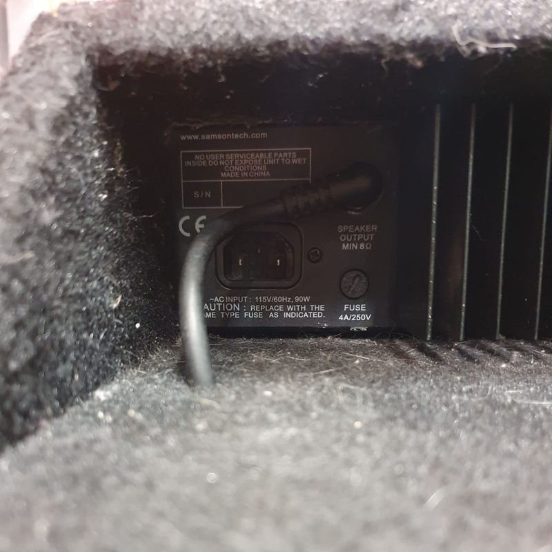 AMPLIFICADOR-HARTKE-HS1200-120WATTS-USADO-OKr