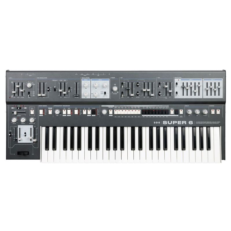 UDO-SUPER-6-grey-off