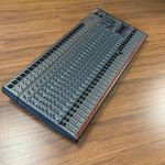 MESA-PHONIC-AM-3242FX-32-CANAIS-MULTI-EFEITO-USADO