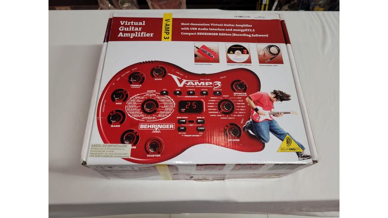 PEDALEIRA BEHRINGER V AMP 3 VERMELHO USADO